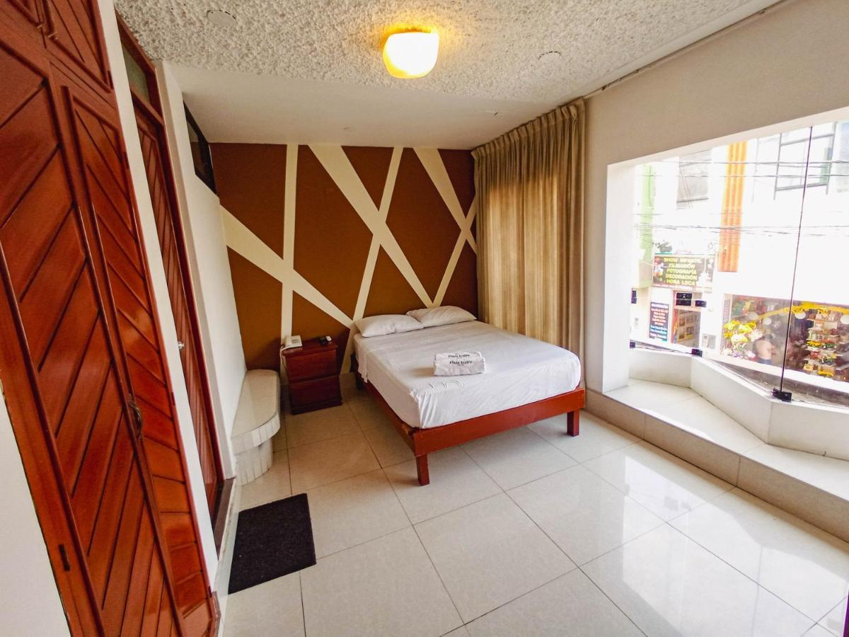 Hotel Plaza Teatro Chiclayo Bagian luar foto