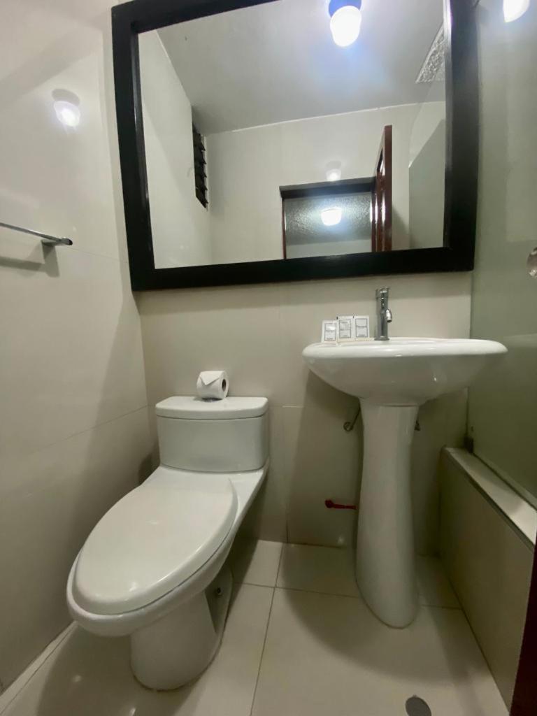 Hotel Plaza Teatro Chiclayo Bagian luar foto